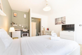 Vieux Lille : Equipped studio
